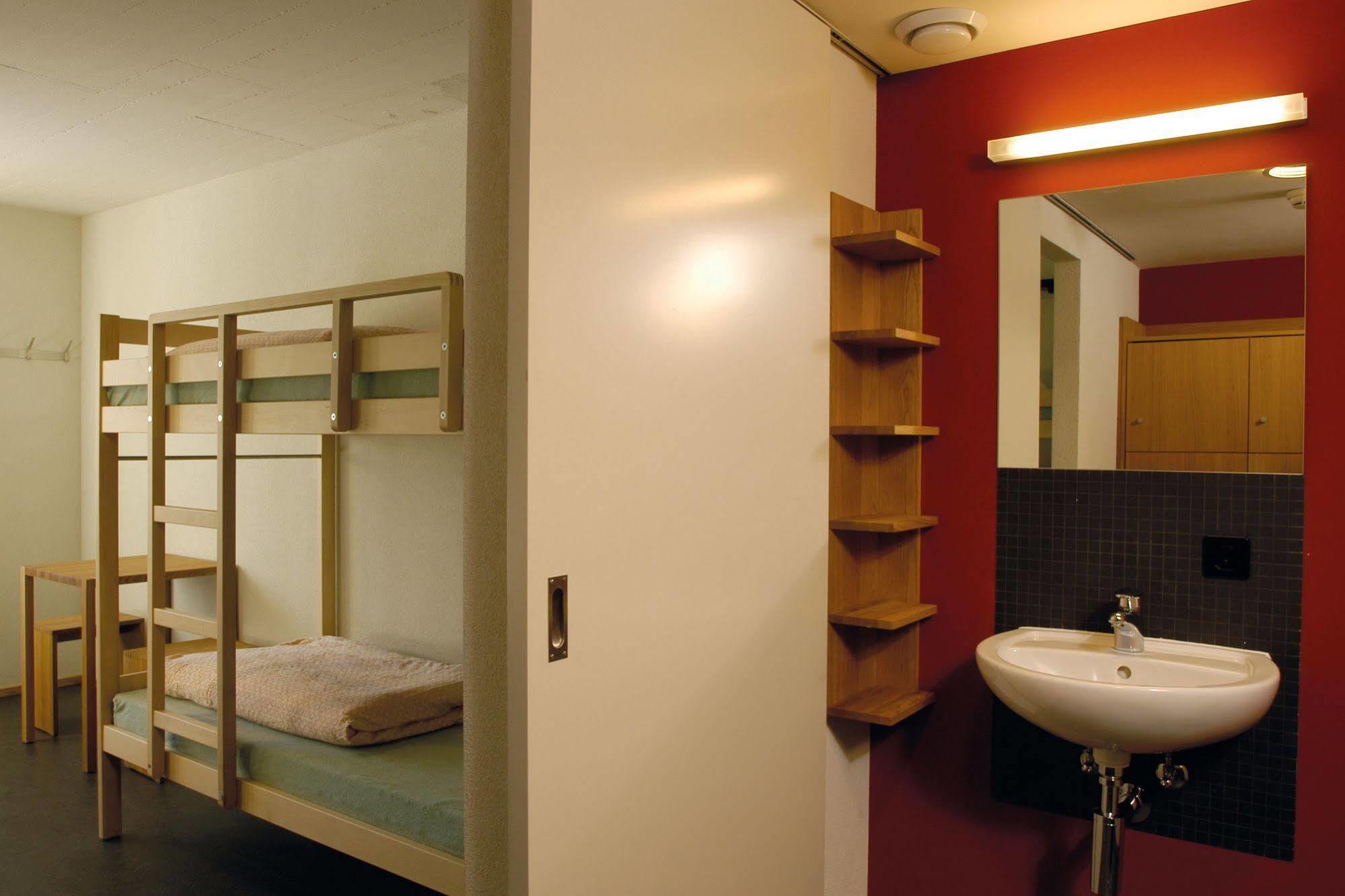 Valbella-Lenzerheide Youth Hostel Zewnętrze zdjęcie